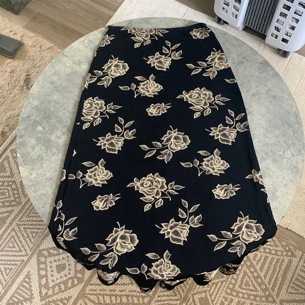 Vintage Charlotte Russe Long skirt